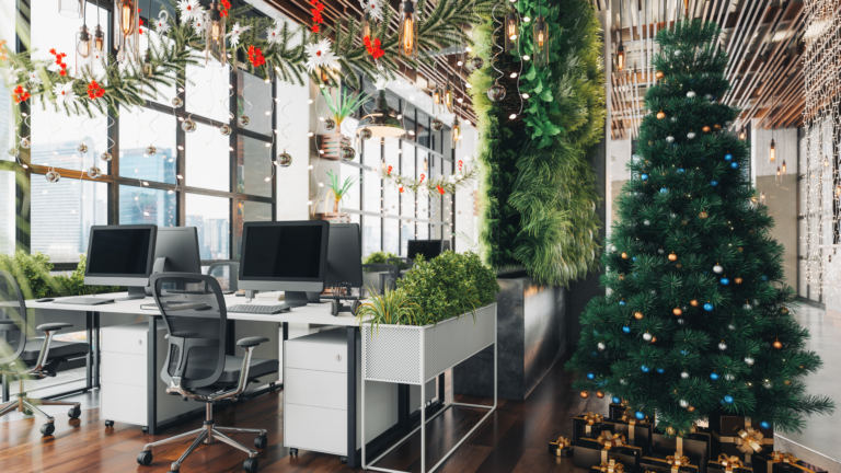 Praca biura w okresie noworocznym